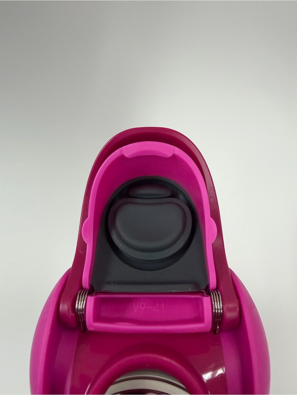 Owala “Read My Lips” 24 oz - Insulated Water Bottle - Picture 8 of 10